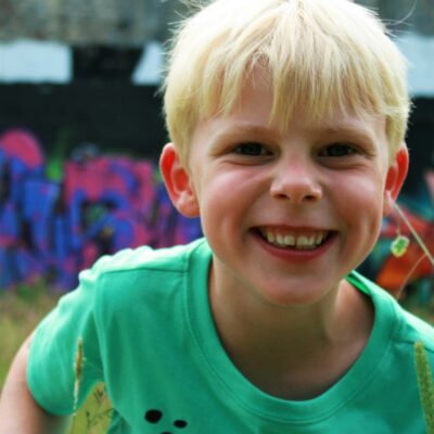 Max (9) zoekt een logeergezin voor 1 weekend per maand